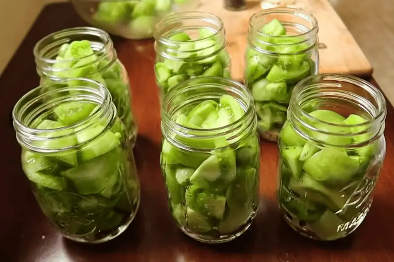 Pickled Green Tomatoes